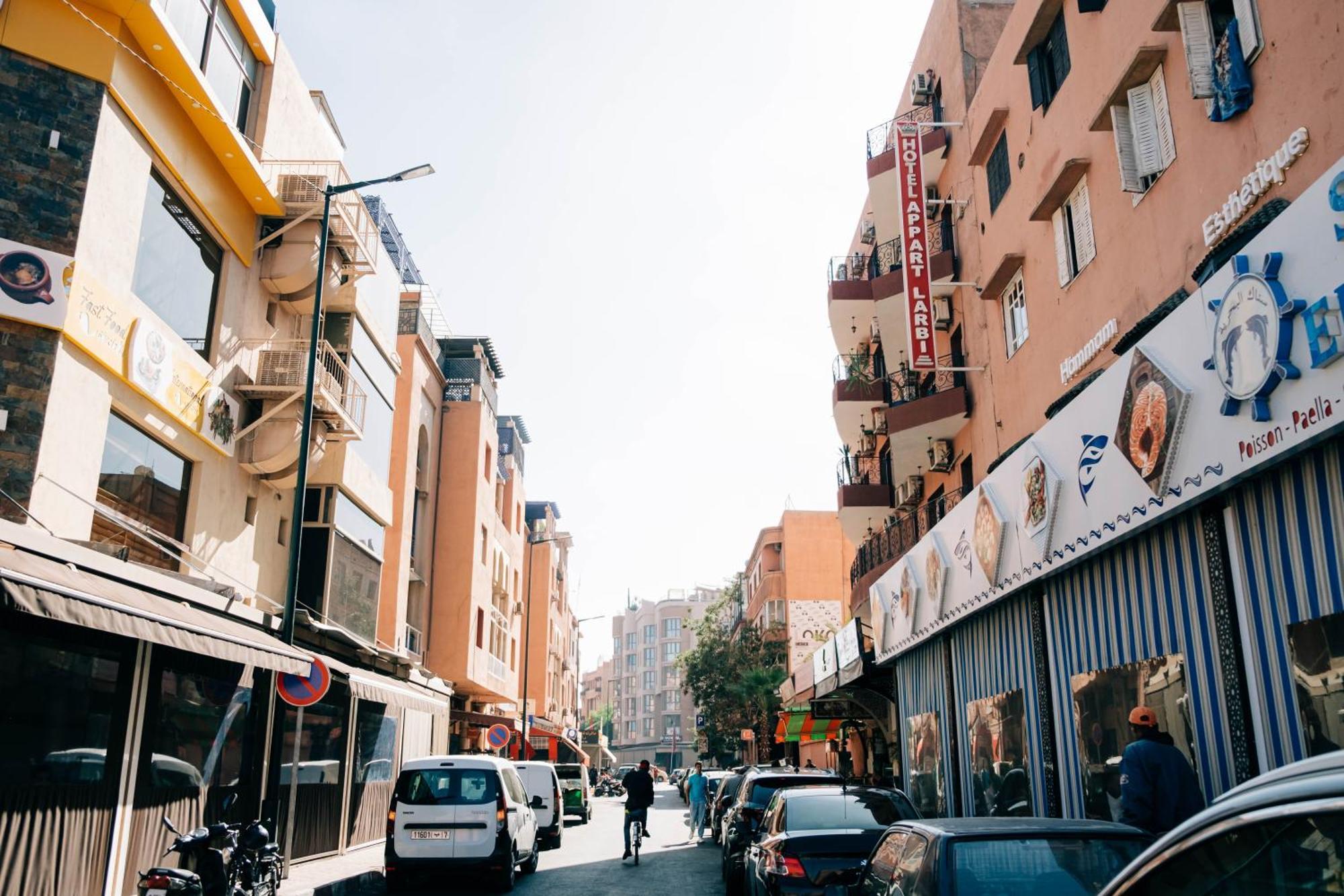 Apart Hotel Larbi مراكش المظهر الخارجي الصورة